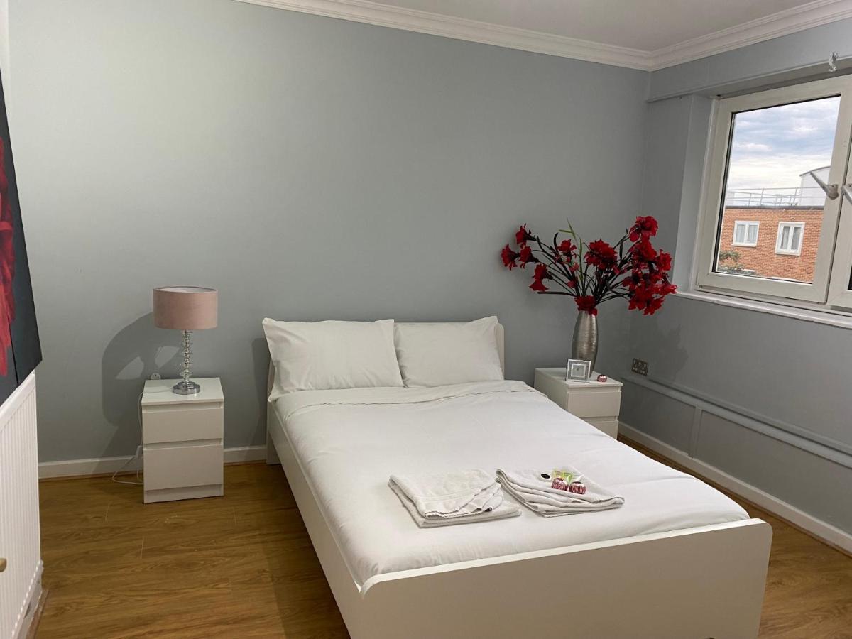 Cosy 3 Bed Flat Ideal For Trips To Λονδίνο Εξωτερικό φωτογραφία