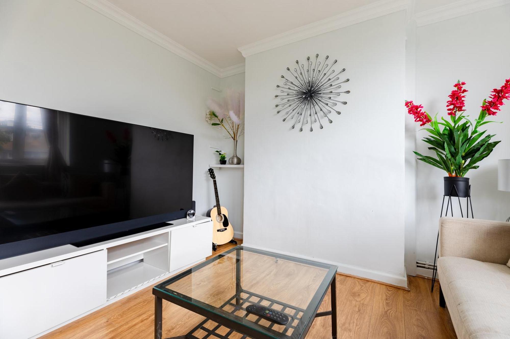 Cosy 3 Bed Flat Ideal For Trips To Λονδίνο Εξωτερικό φωτογραφία