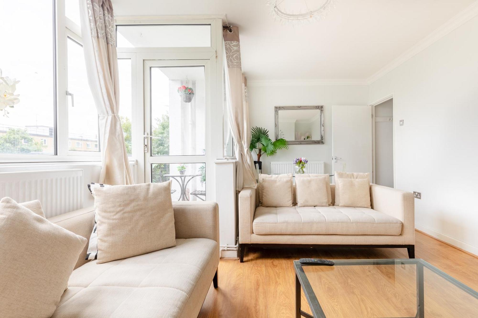 Cosy 3 Bed Flat Ideal For Trips To Λονδίνο Εξωτερικό φωτογραφία