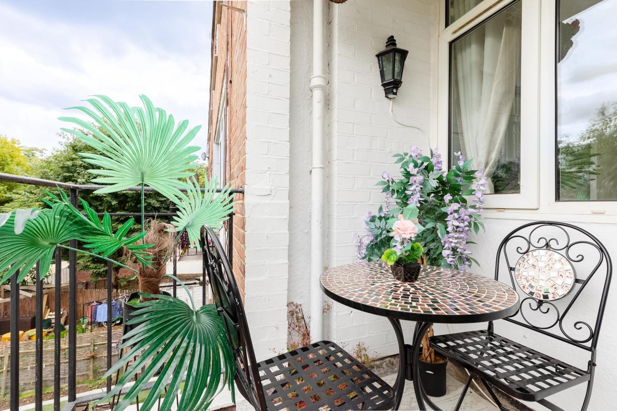 Cosy 3 Bed Flat Ideal For Trips To Λονδίνο Εξωτερικό φωτογραφία