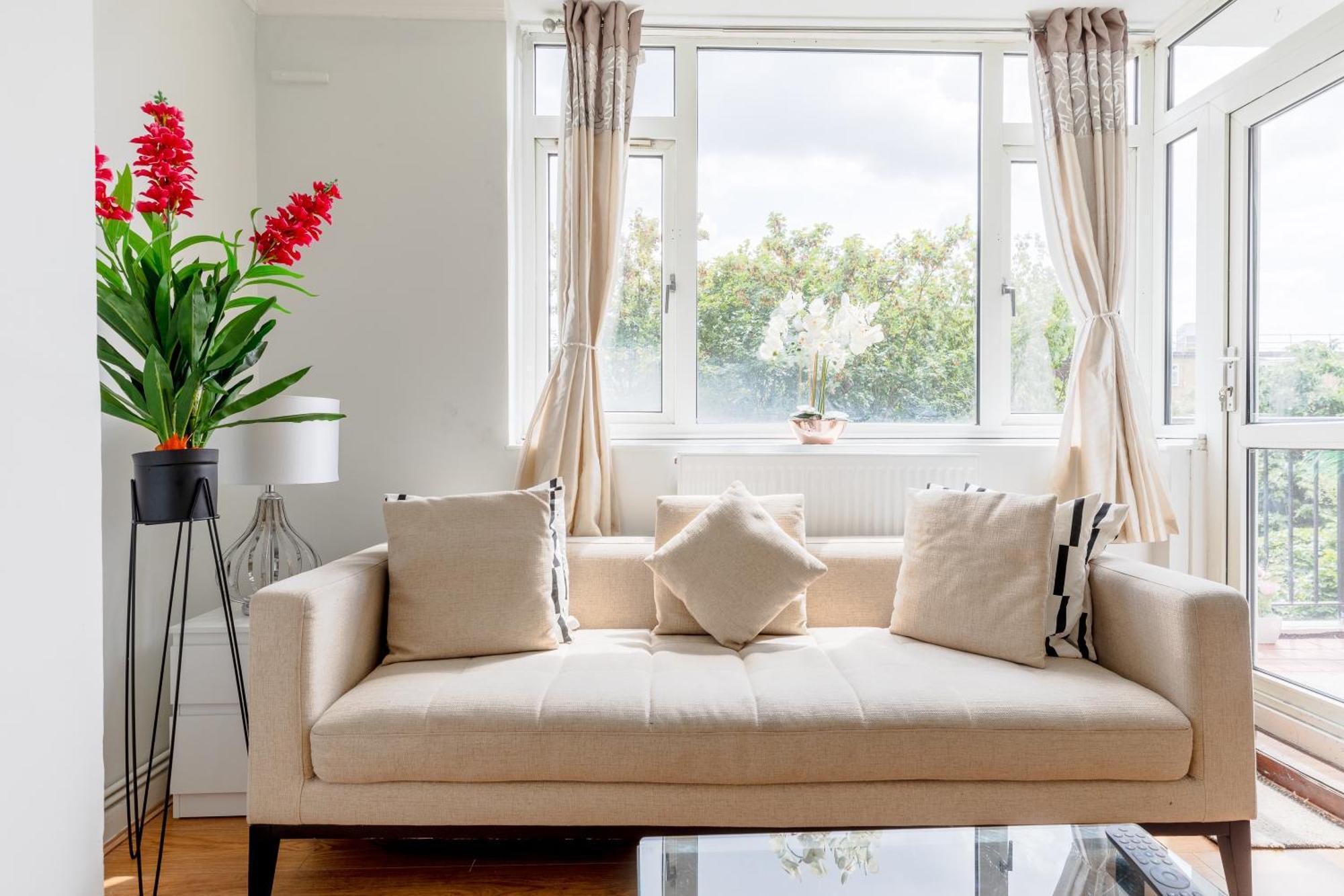 Cosy 3 Bed Flat Ideal For Trips To Λονδίνο Εξωτερικό φωτογραφία